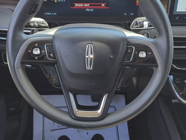 Used 2024 Lincoln Corsair Reserve w/ Equipment Group 201A image 16