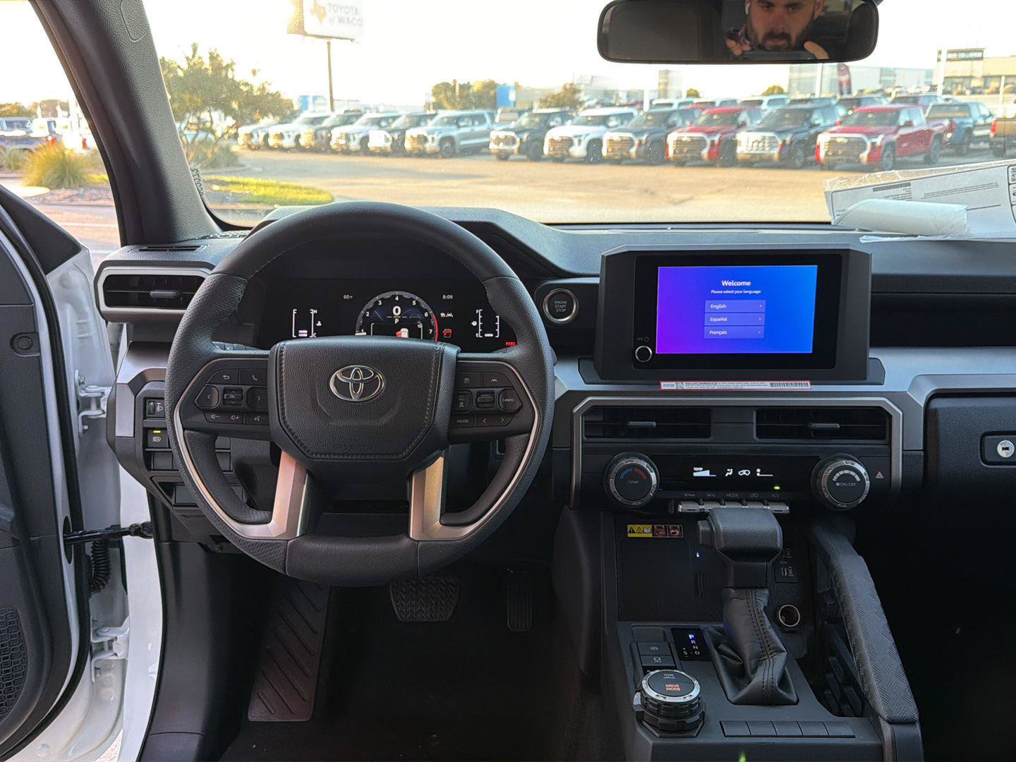 New 2026 Toyota 4Runner SR5 AWD/4WD image 15
