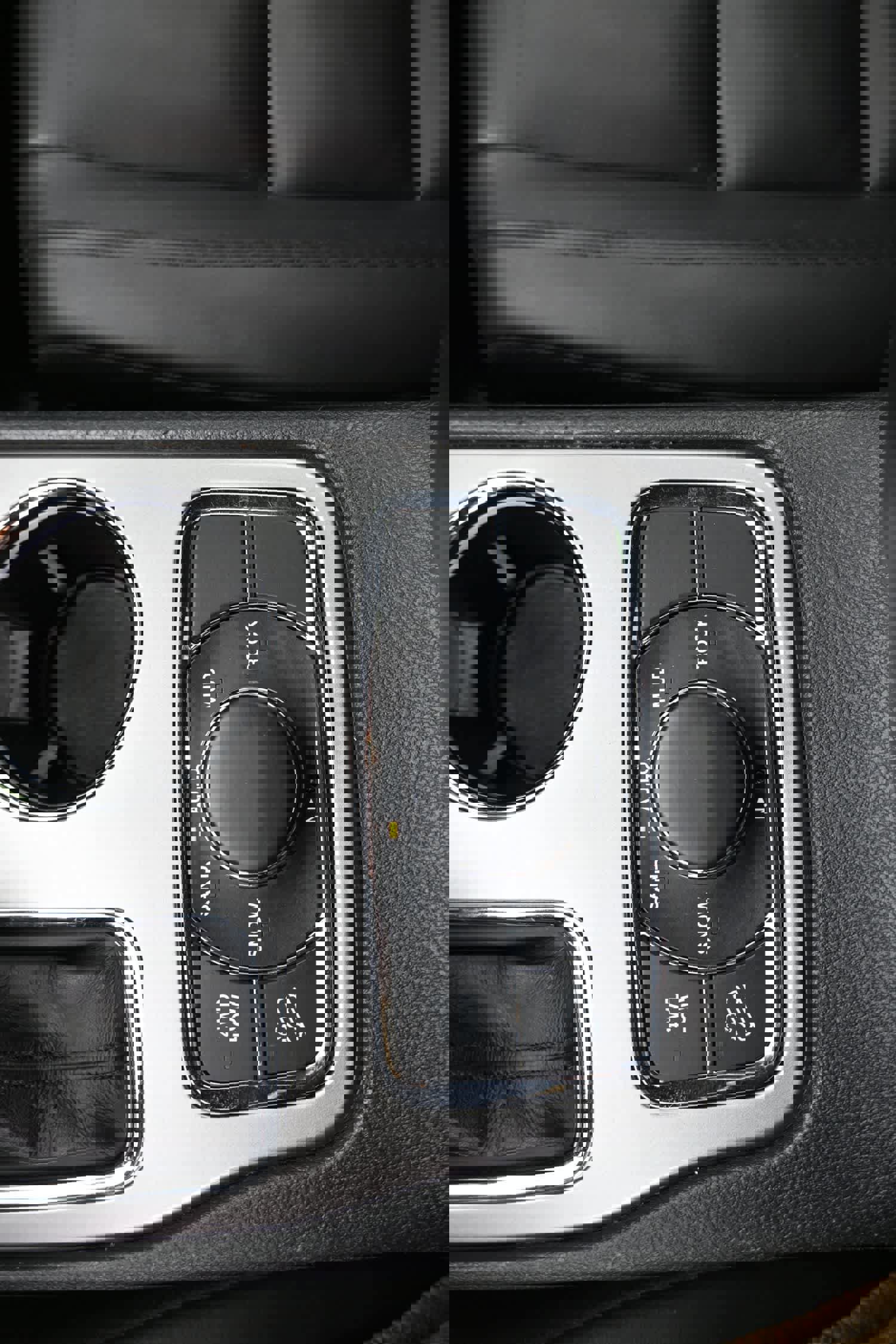 Used 2020 Jeep Grand Cherokee Limited image 10