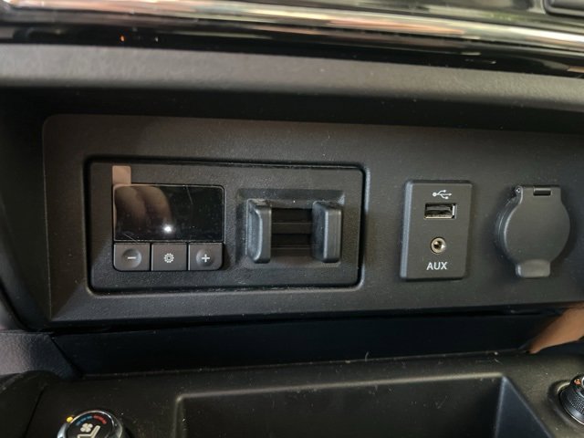 Used 2018 Nissan Titan Platinum Reserve image 17