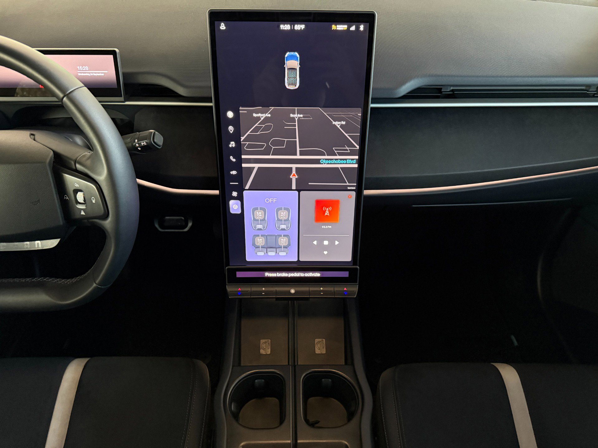 Used 2023 Fisker Ocean Extreme image 38