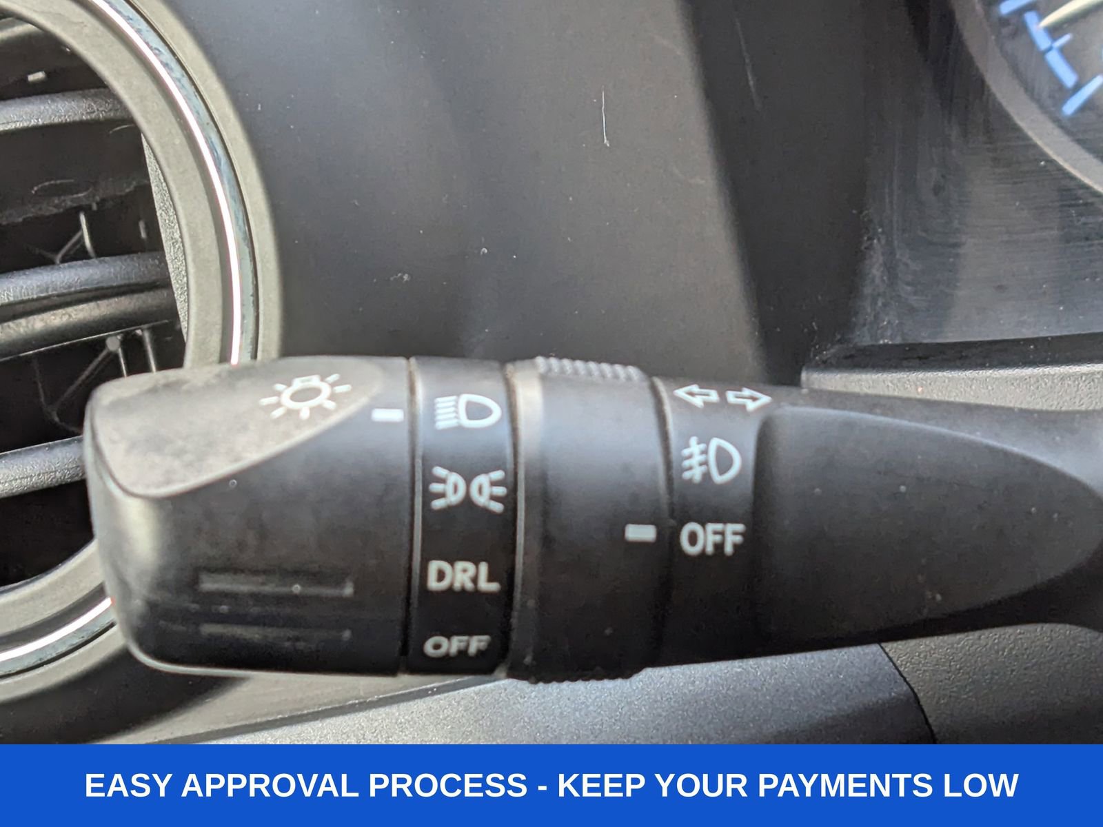 Used 2019 Toyota Tacoma TRD Off-Road image 33