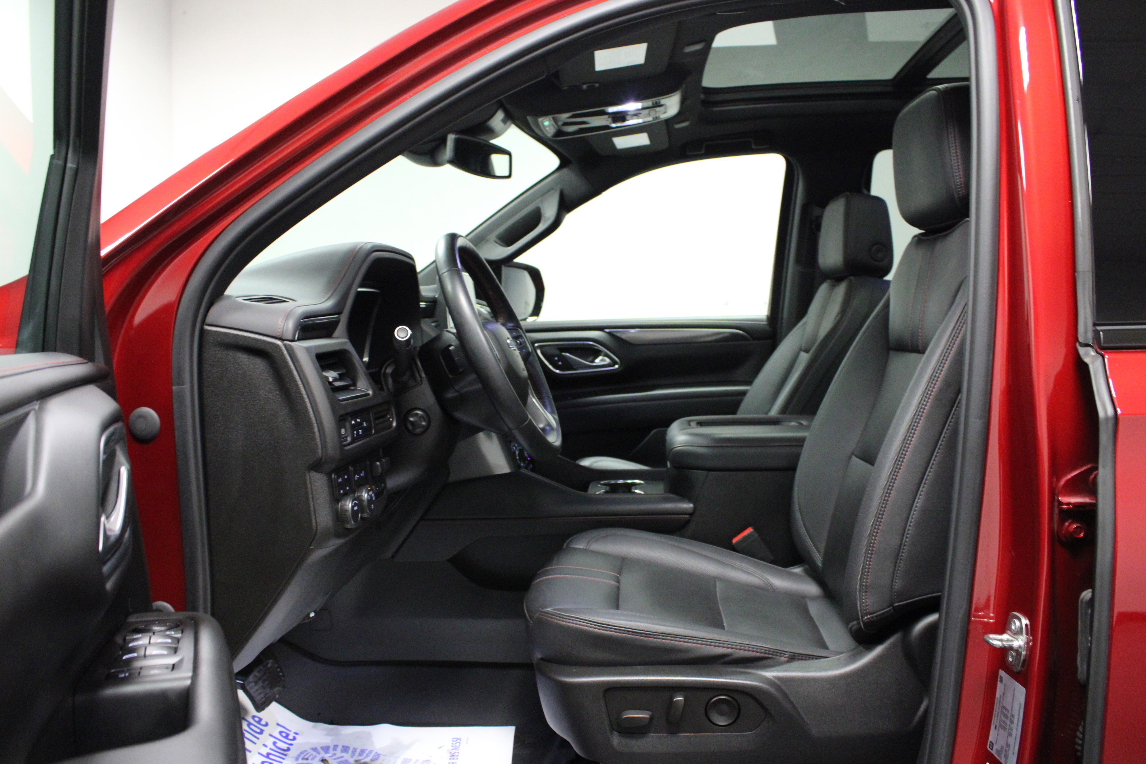 Used 2023 Chevrolet Tahoe RST w/ Luxury Package image 12