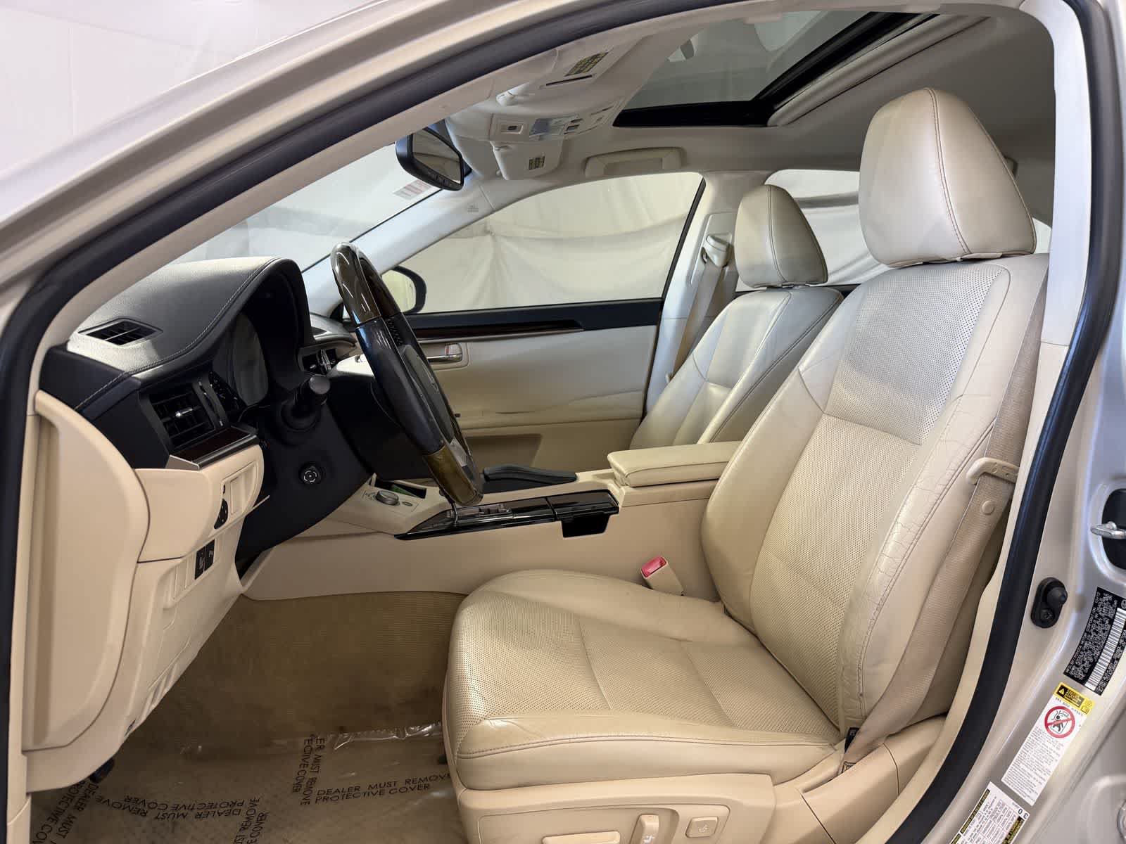 Used 2013 Lexus ES 350 w/ Luxury Pkg FWD image 9