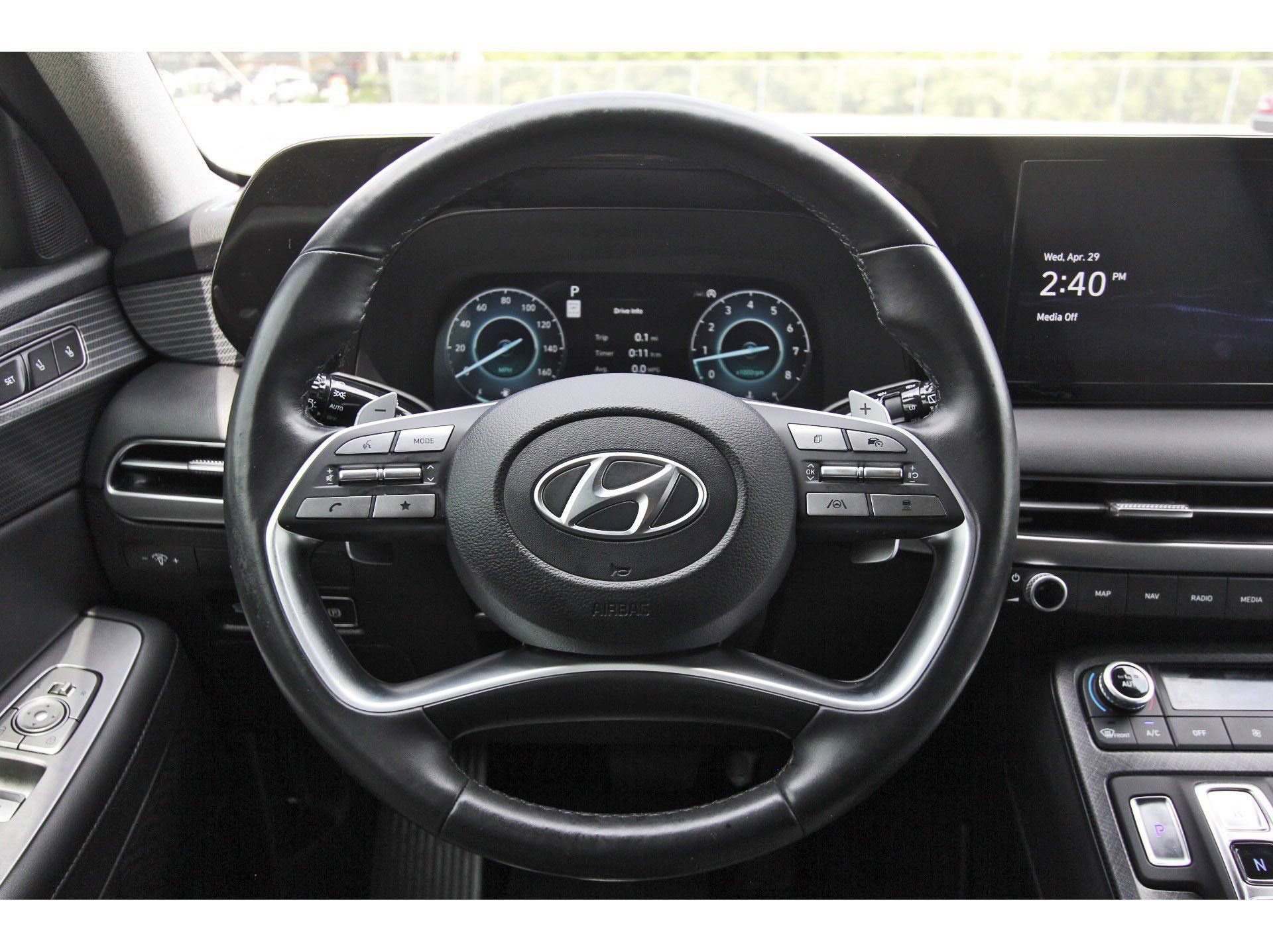 Used 2023 Hyundai Palisade Limited FWD image 17