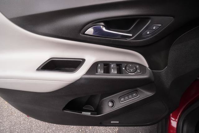 Used 2020 Chevrolet Equinox Premier FWD image 24