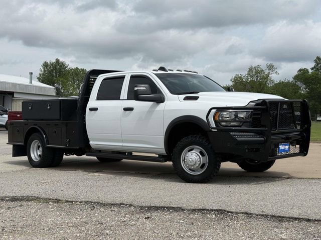 Used 2024 RAM 3500 Tradesman AWD/4WD image 2