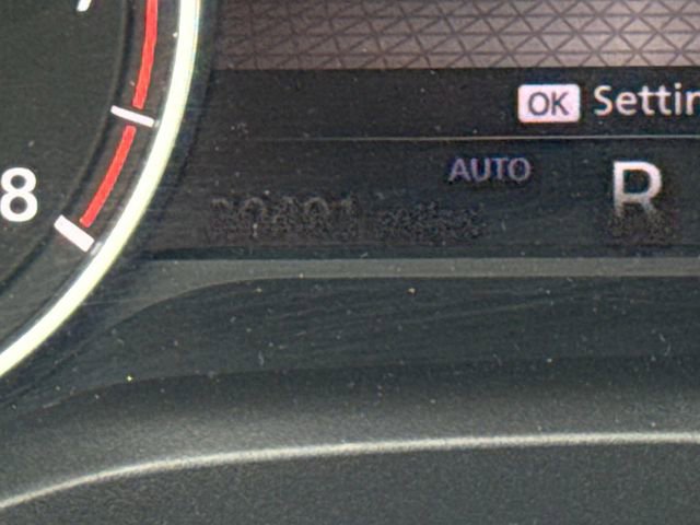 Used 2025 Nissan Rogue SV AWD/4WD image 34