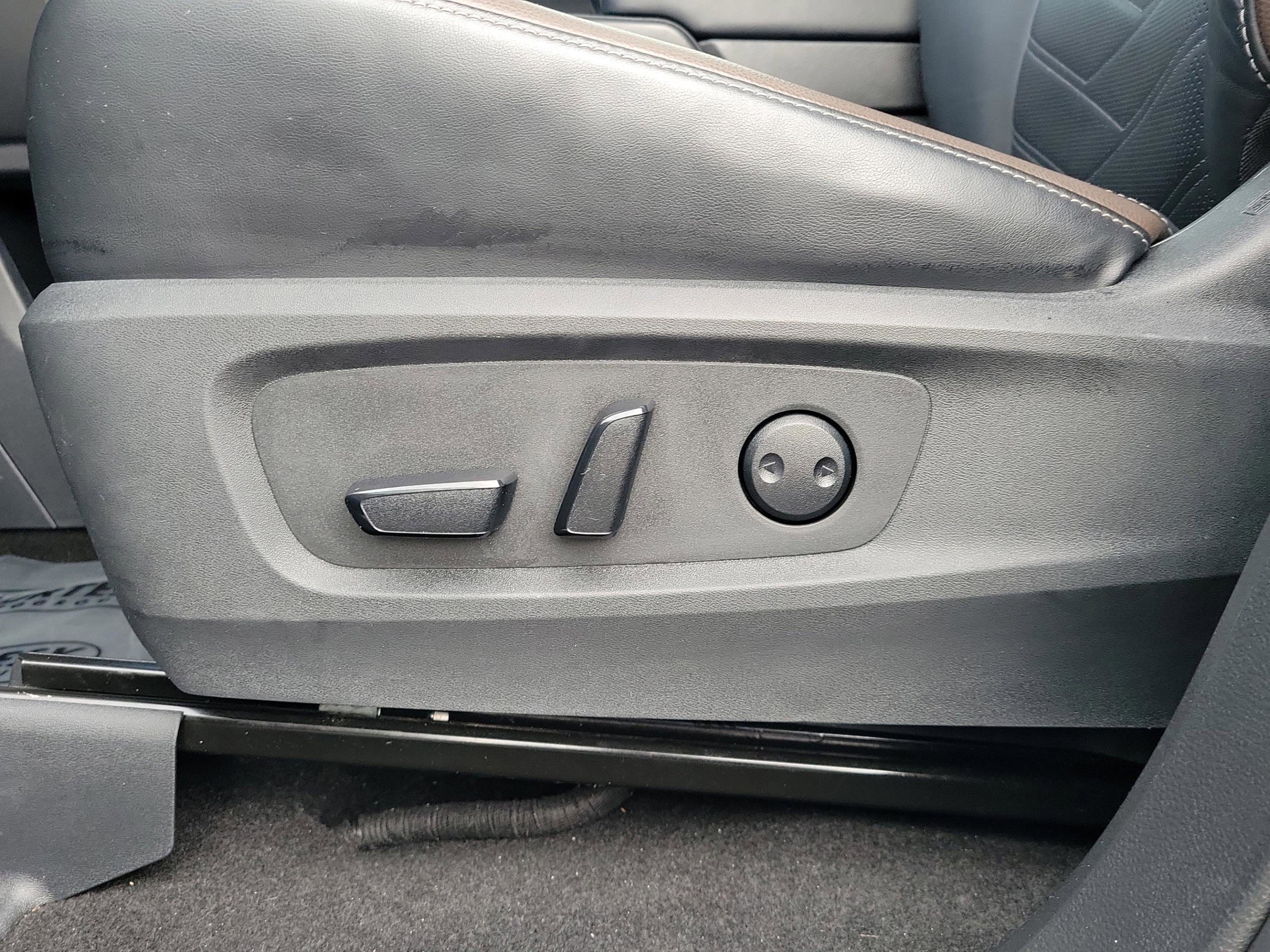 Certified 2023 Nissan Pathfinder Platinum image 24