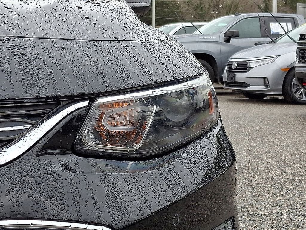Certified 2018 Chevrolet Malibu LT w/ Driver Confidence Package FWD image 9