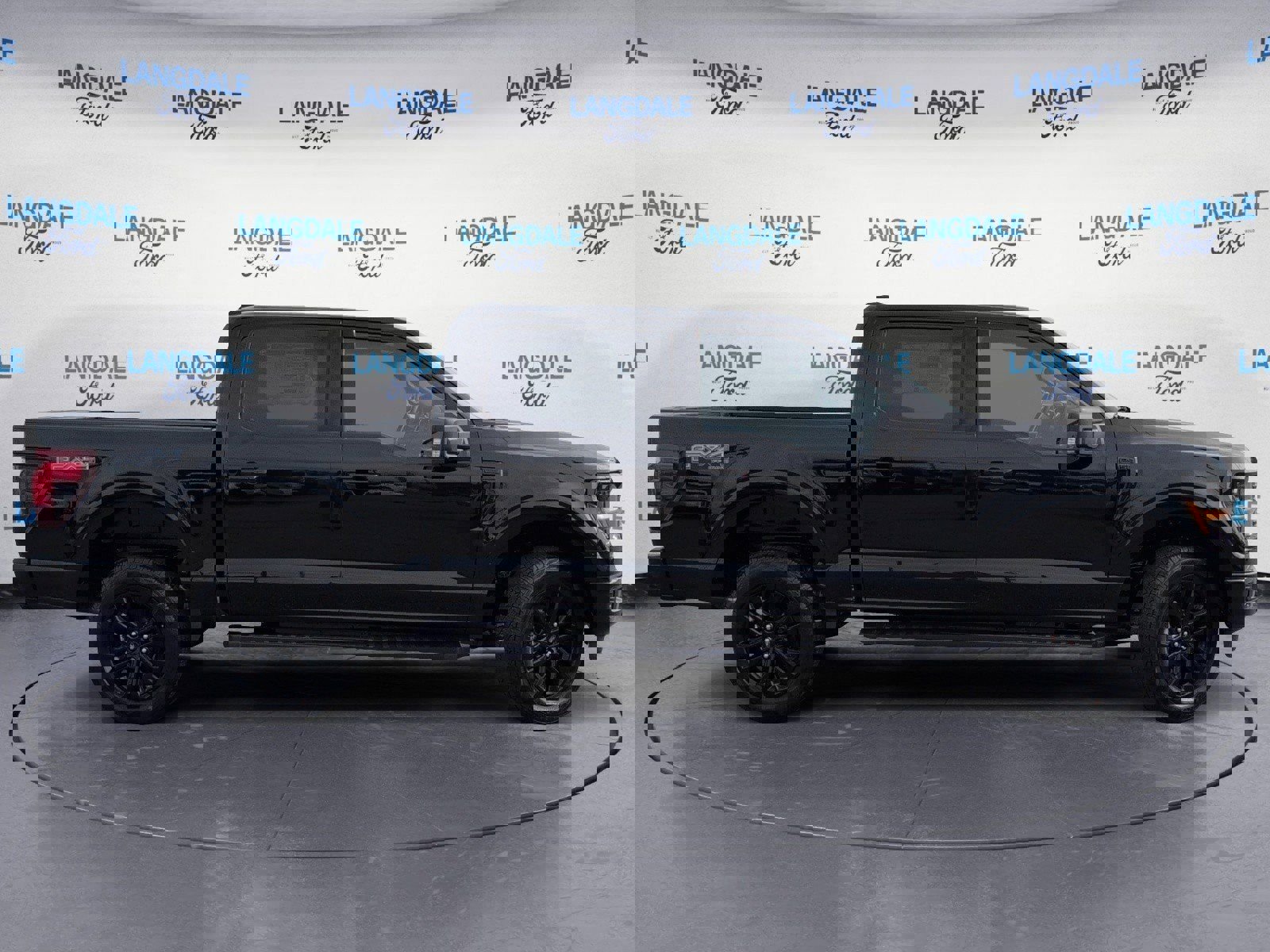 New 2026 Ford F150 XLT w/ Equipment Group 302A MID image 3