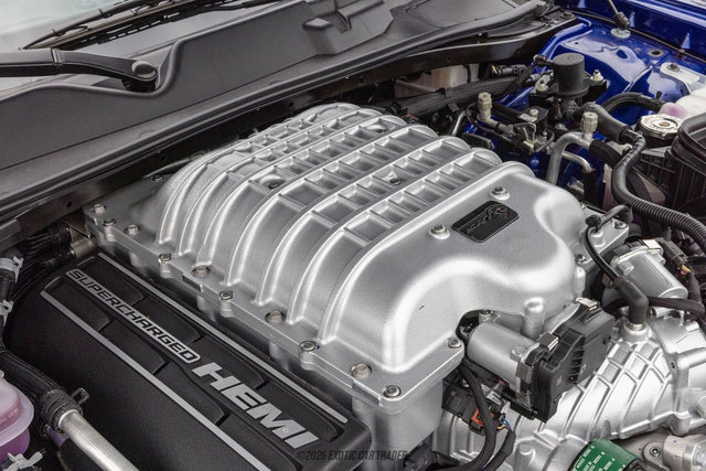 Used 2022 Dodge Challenger SRT Hellcat RWD image 16