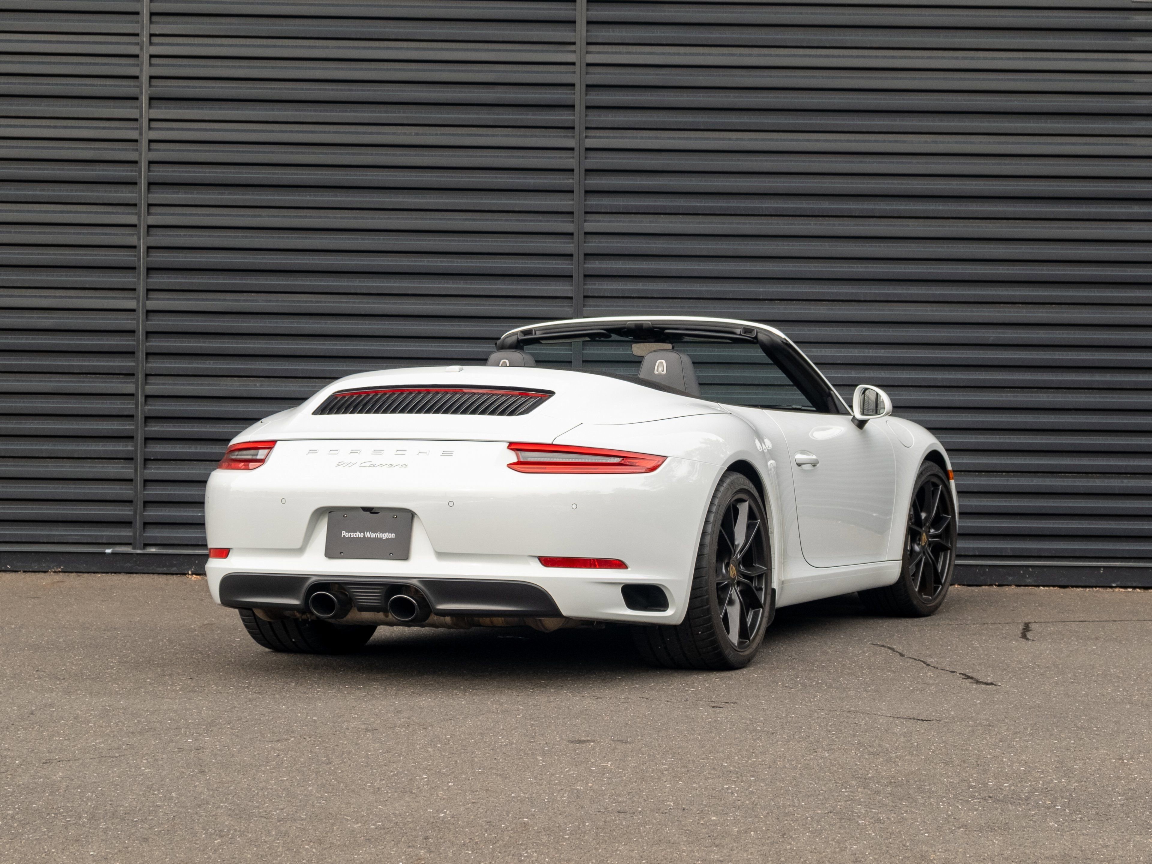 Certified 2017 Porsche 911 Carrera RWD image 8