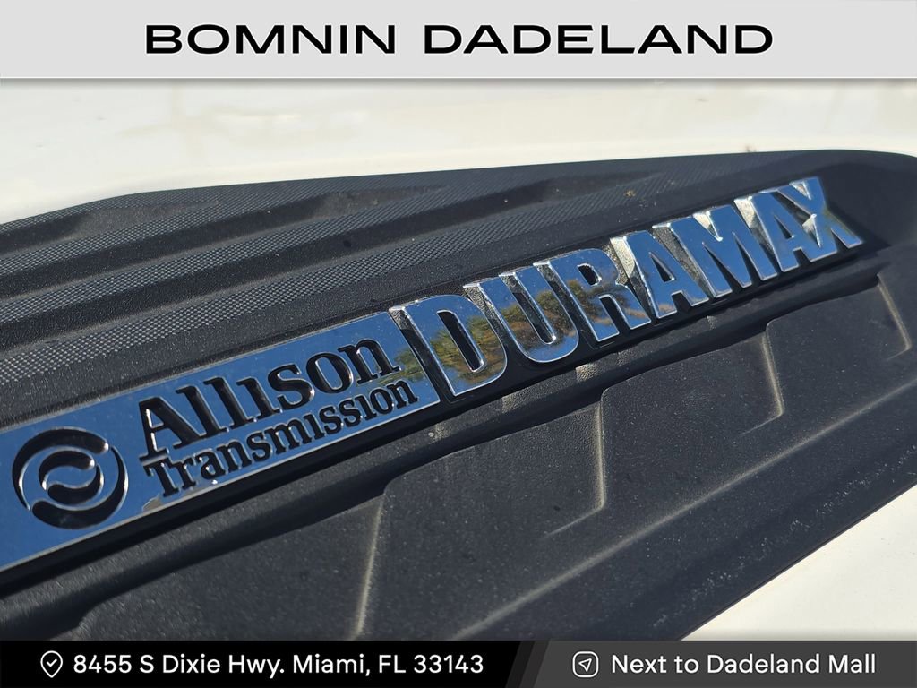 Used 2024 Chevrolet Silverado 2500 LTZ w/ LTZ Premium Package image 10