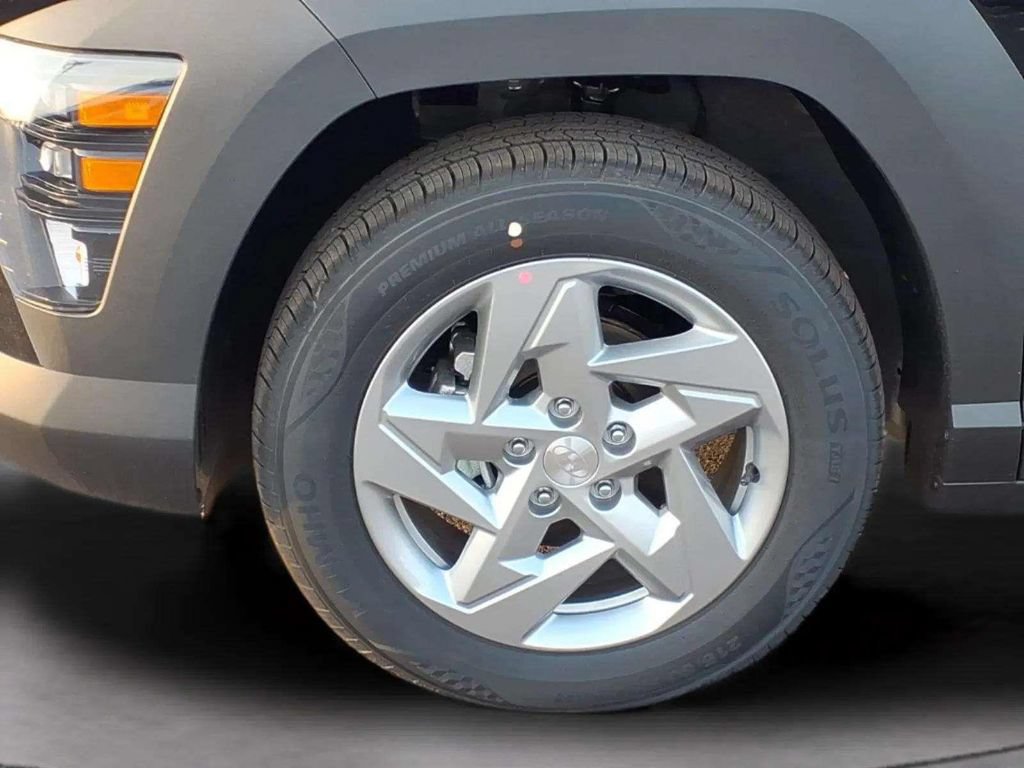 New 2026 Hyundai Kona SE FWD image 9