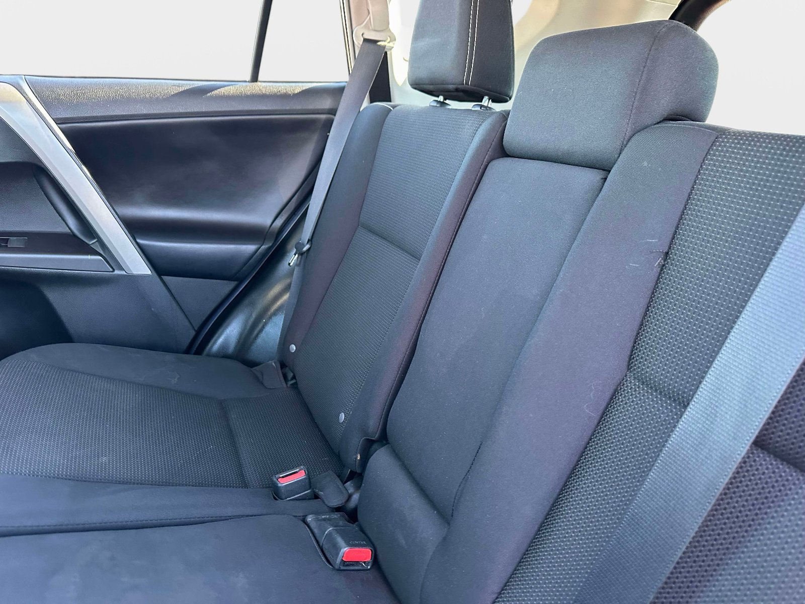 Used 2018 Toyota RAV4 XLE image 13