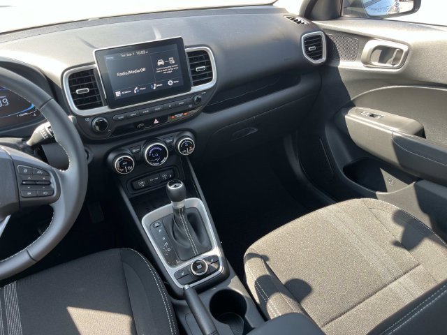 New 2026 Hyundai Venue SEL FWD image 14