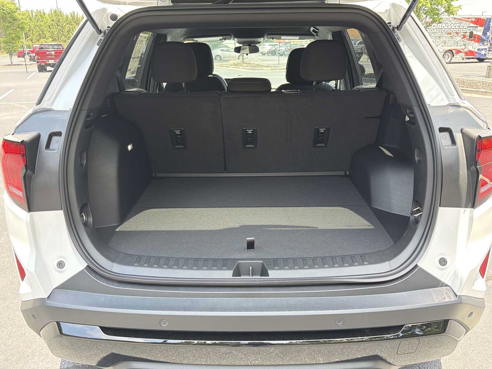 New 2026 GMC Terrain Elevation w/ Black Edition FWD image 25
