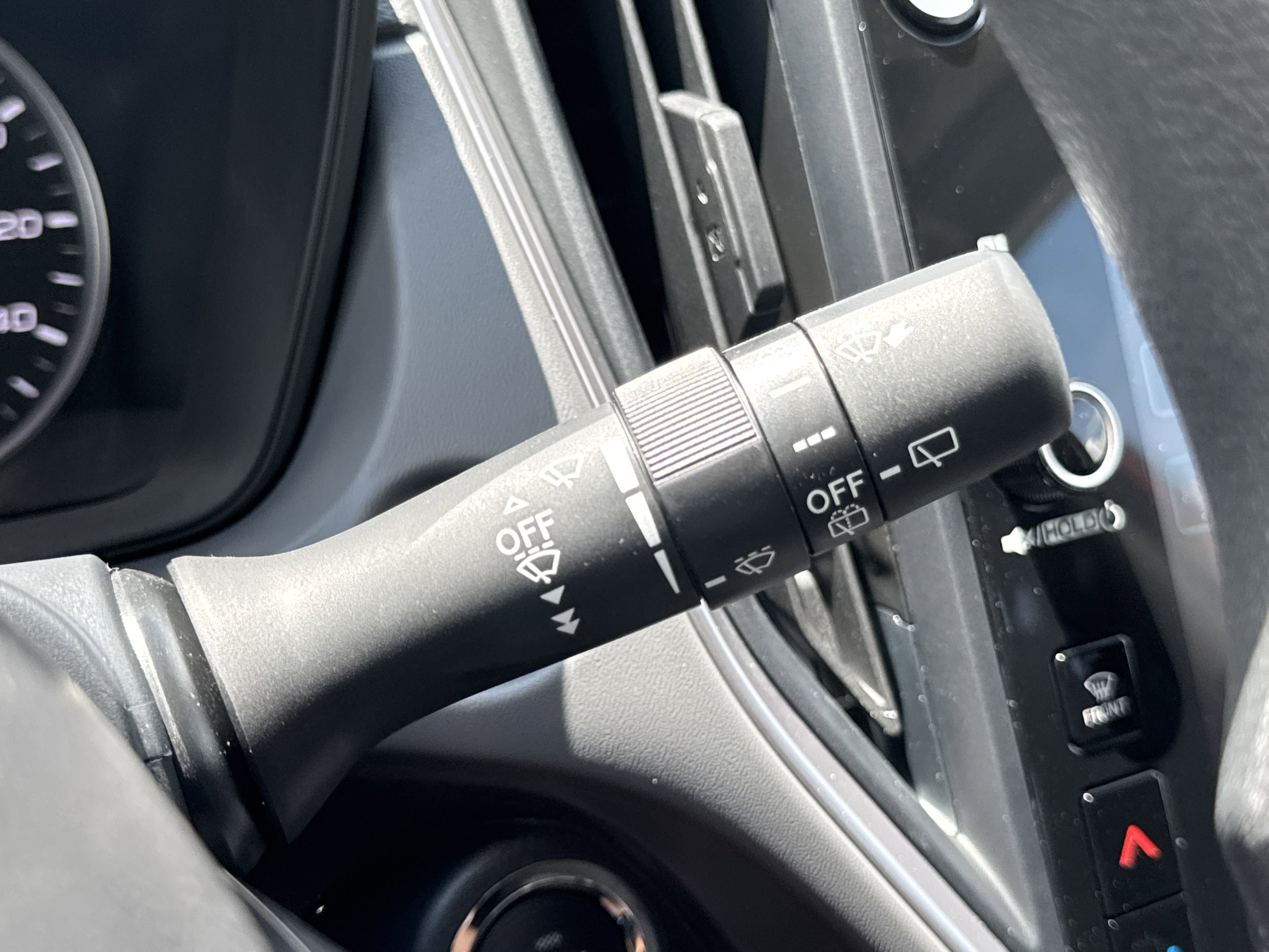 Used 2025 Subaru Crosstrek 2.0i Premium image 18