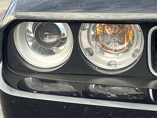 Used 2010 Dodge Challenger R/T image 9