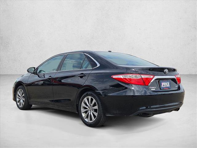 Used 2017 Toyota Camry XLE FWD image 7