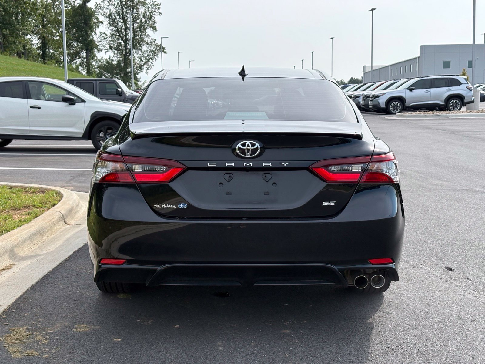 Used 2023 Toyota Camry SE FWD image 10