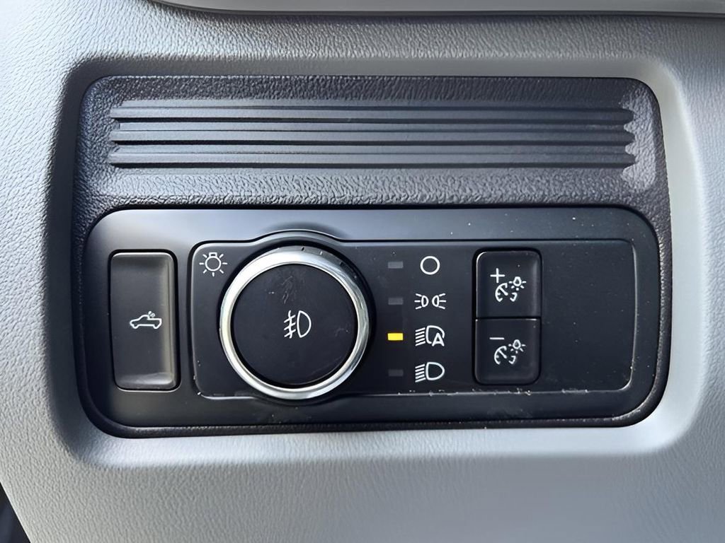 Used 2025 Ford F450 XLT image 12