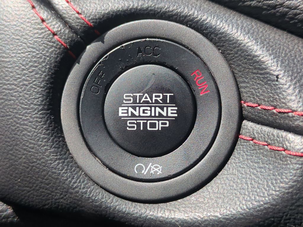 Used 2023 Dodge Durango GT image 31