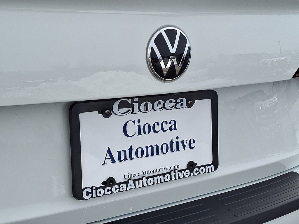 Used 2023 Volkswagen Jetta Sport image 31
