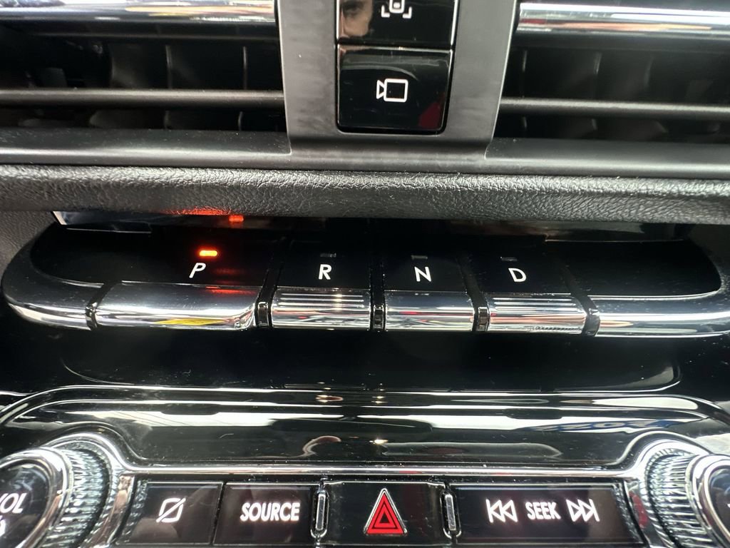 Used 2022 Lincoln Corsair AWD w/ Premium Package image 20