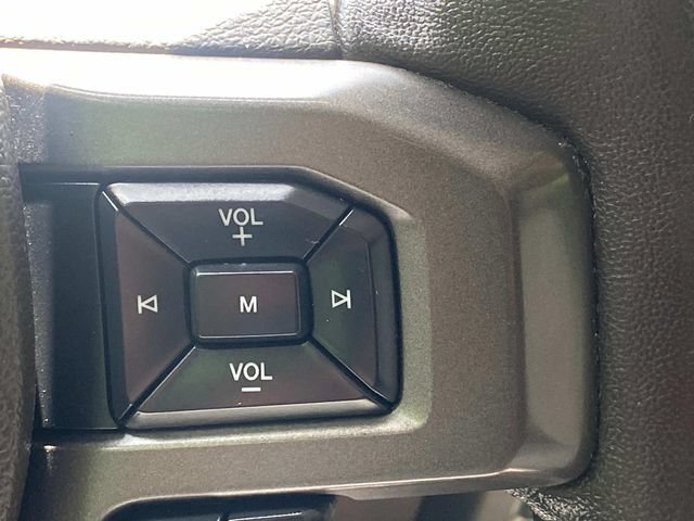 Used 2020 Ford Expedition XLT w/ Equipment Group 202A AWD/4WD image 21