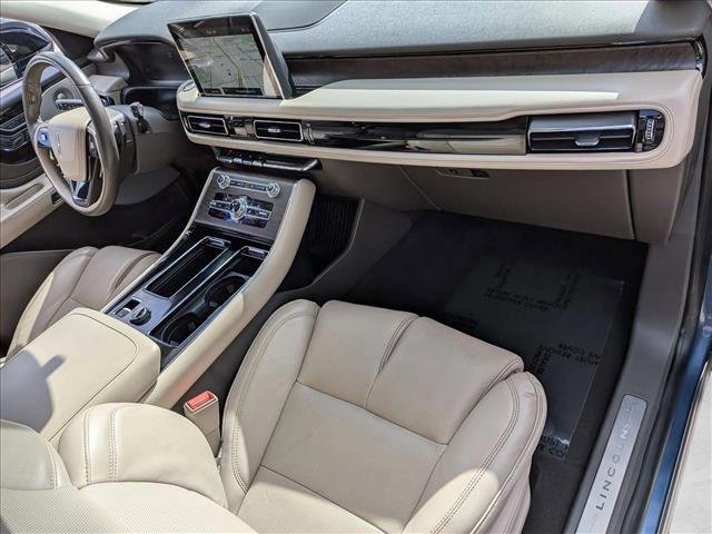 Used 2020 Lincoln Aviator Reserve w/ Equipment Group 202A image 24