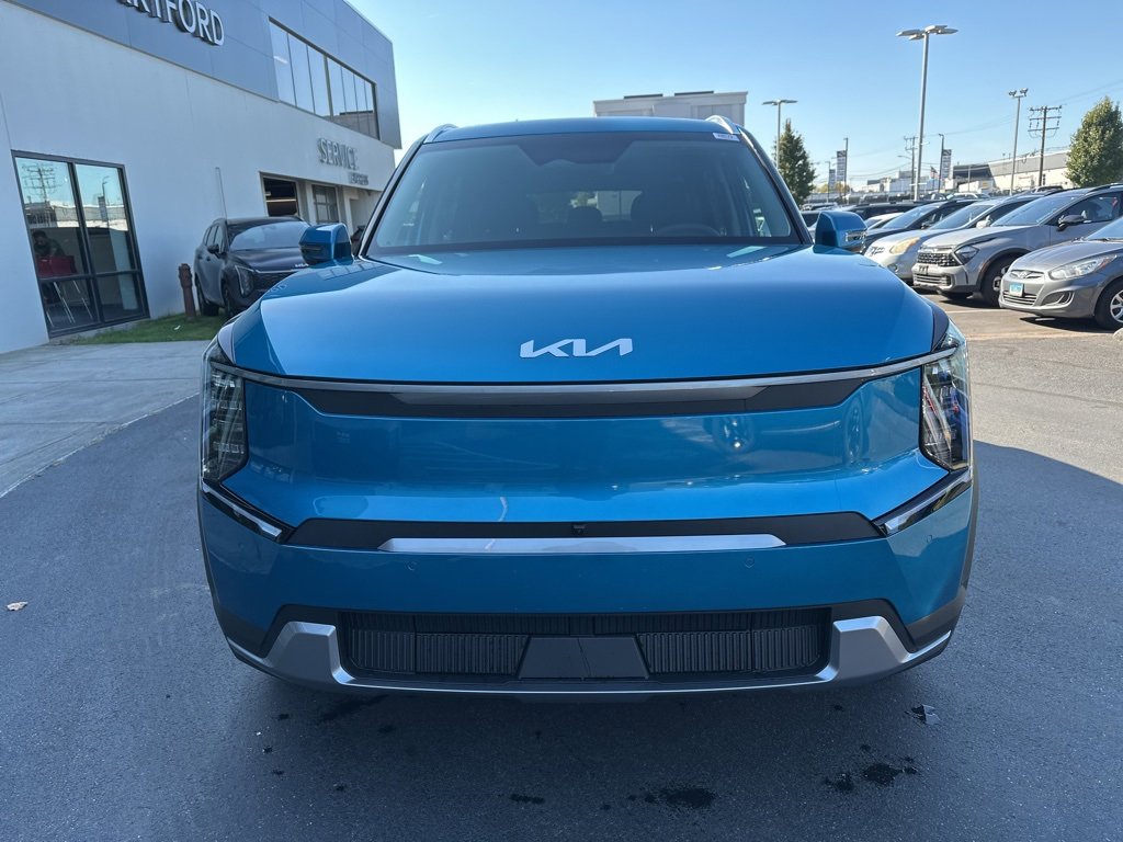 New 2026 Kia EV9 Wind image 3