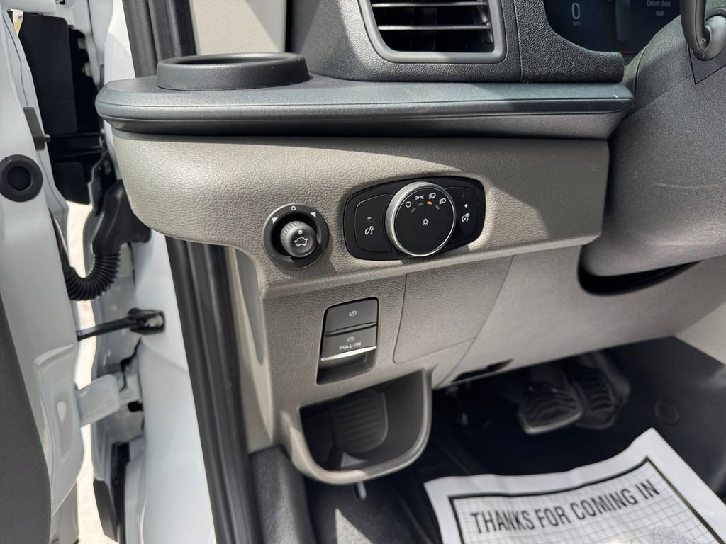 New 2026 Ford Transit 250 148 Medium Roof image 26