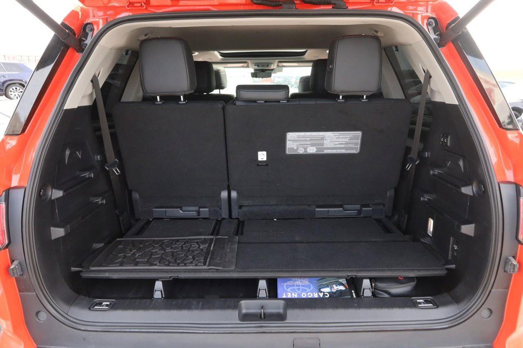 Used 2023 Toyota Sequoia TRD Pro AWD/4WD image 7