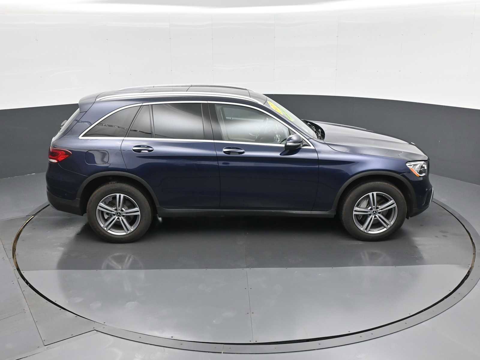 Used 2022 Mercedes-Benz GLC 300 4MATIC image 28