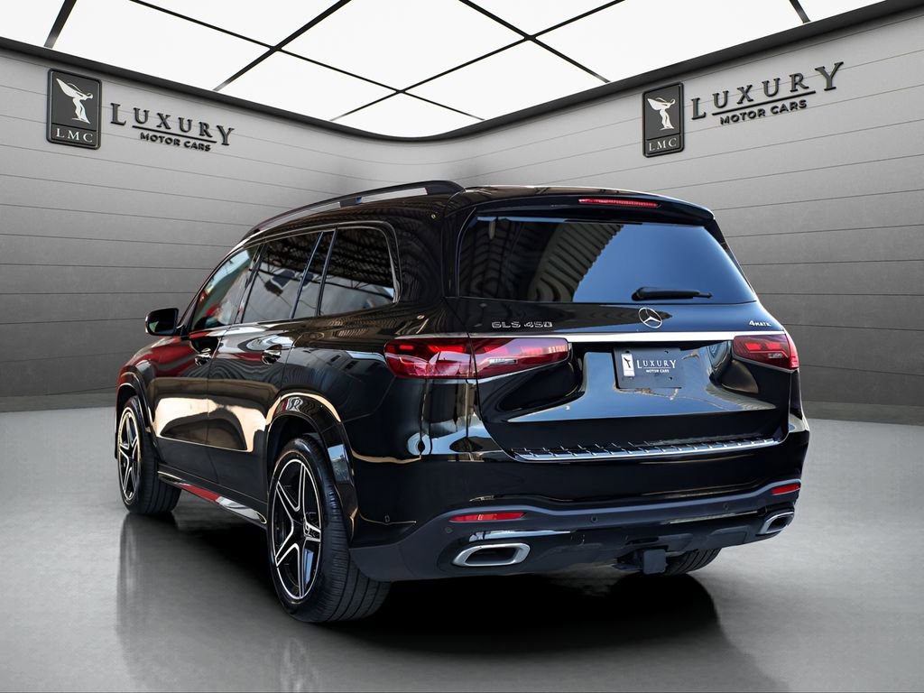 Used 2025 Mercedes-Benz GLS 450 4MATIC image 6