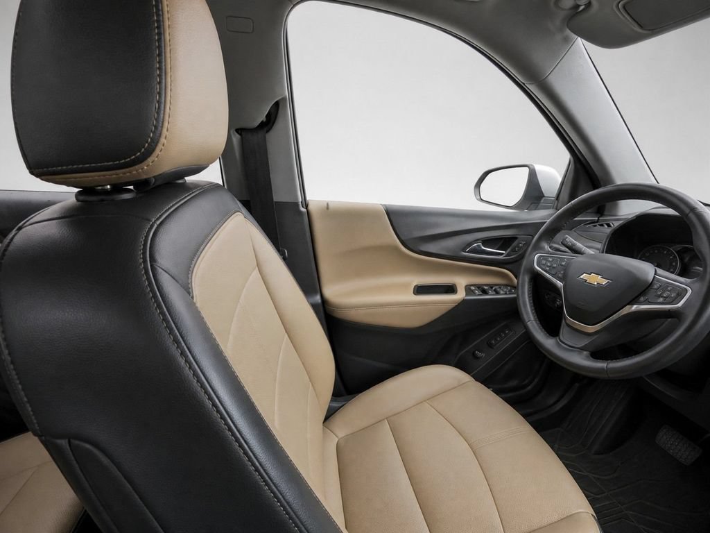 Used 2022 Chevrolet Equinox Premier AWD/4WD image 17