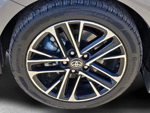 Used 2026 Toyota Camry XLE image 9