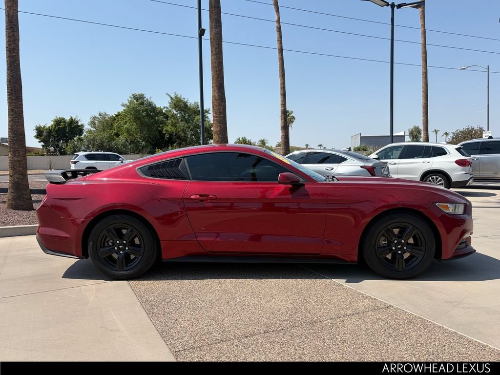 Used 2016 Ford Mustang Coupe RWD image 7