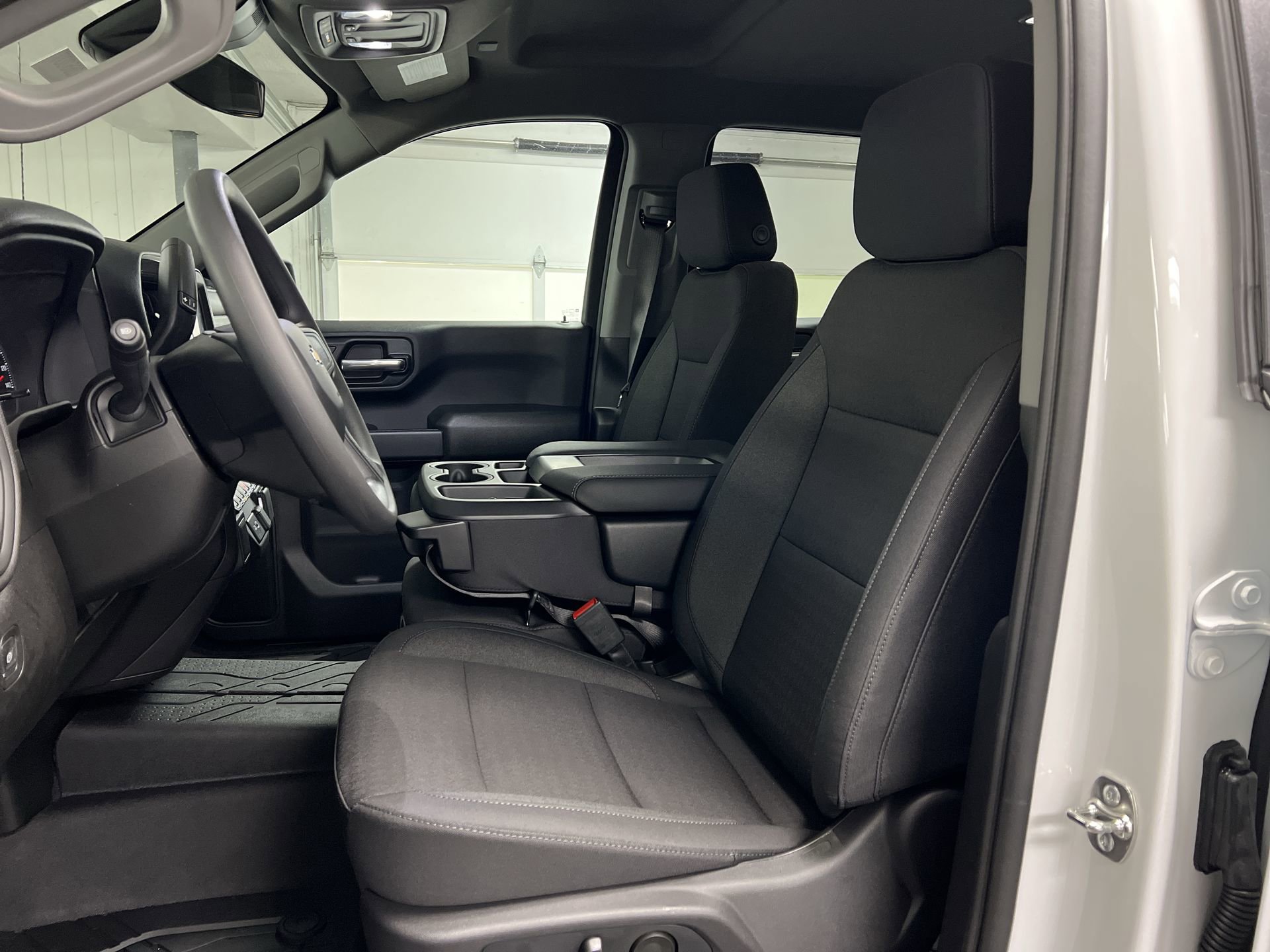 New 2026 Chevrolet Silverado 1500 Custom w/ Turbomax Blackout Package AWD/4WD image 52