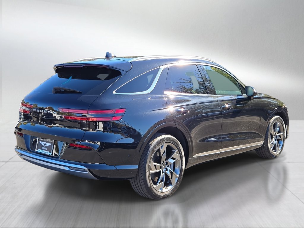 Used 2025 Genesis Electrified GV70 AWD/4WD image 4
