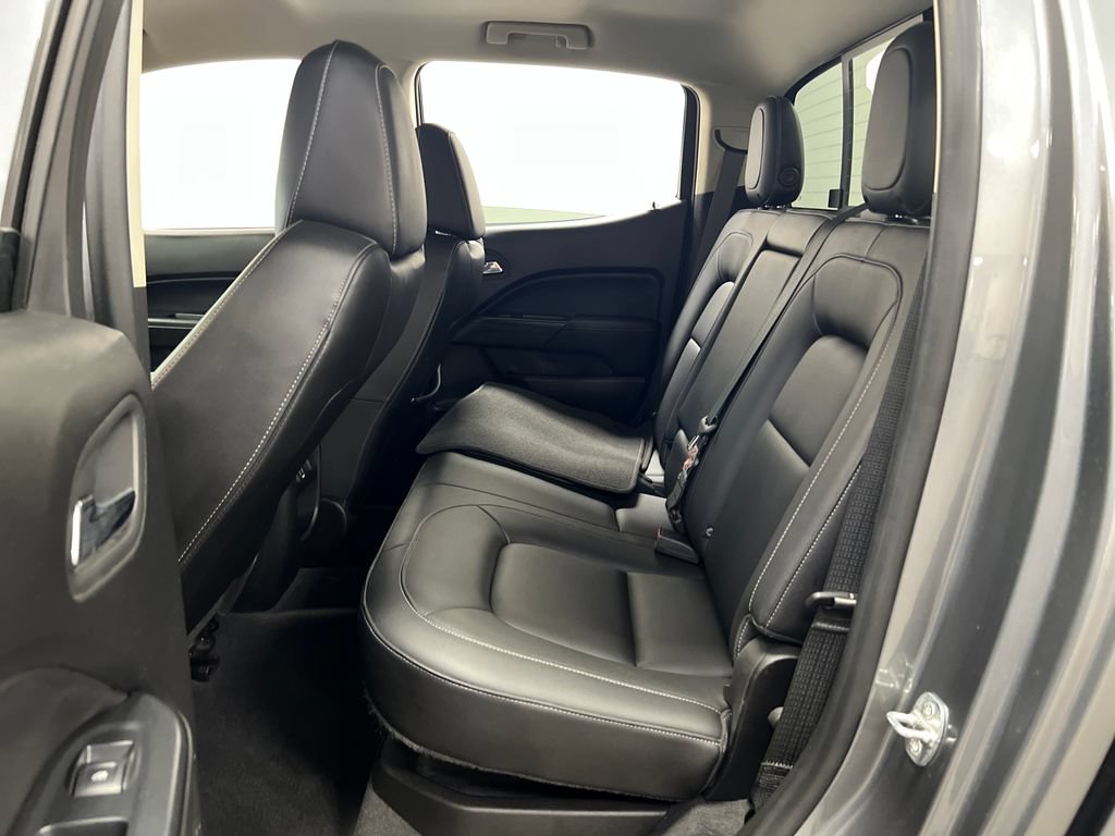 Used 2019 GMC Canyon SLT w/ Driver Alert Package RWD image 25