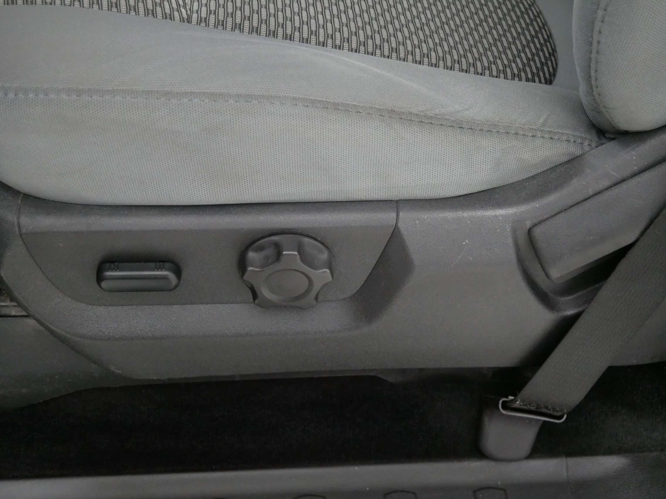 Used 2012 Ford F250 XLT w/ XLT Premium Pkg image 20