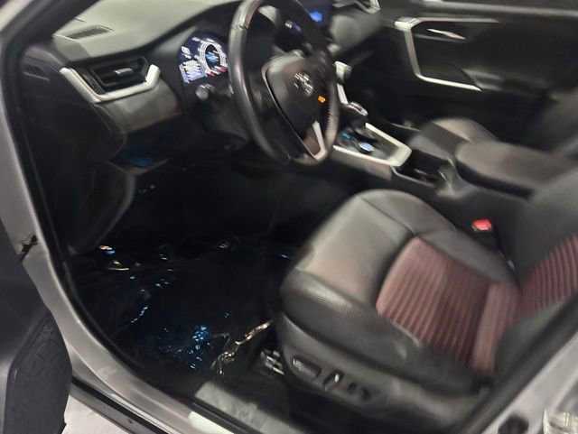 Used 2023 Toyota RAV4 XSE AWD/4WD image 11