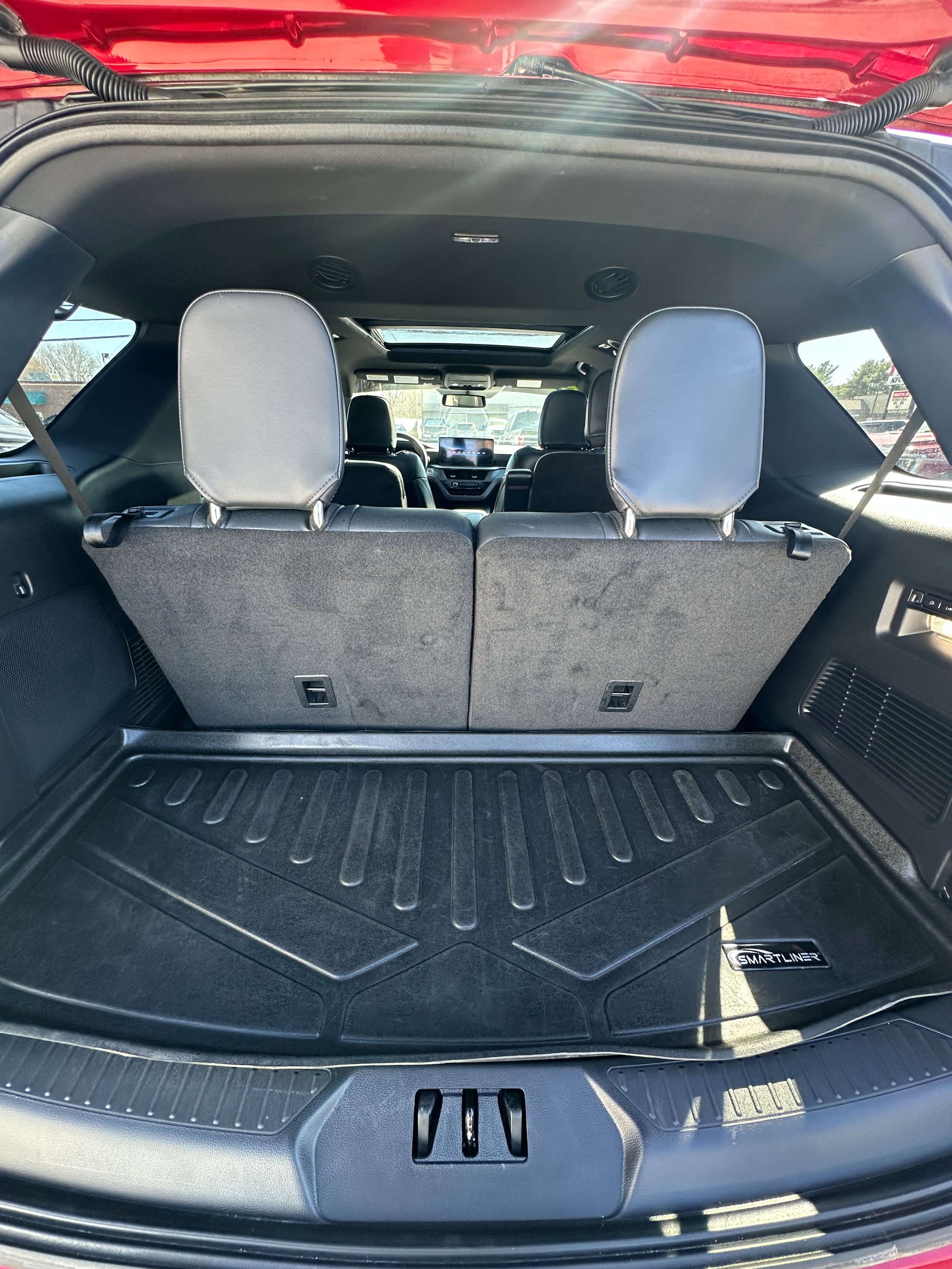 Used 2025 Ford Explorer ST AWD/4WD image 34
