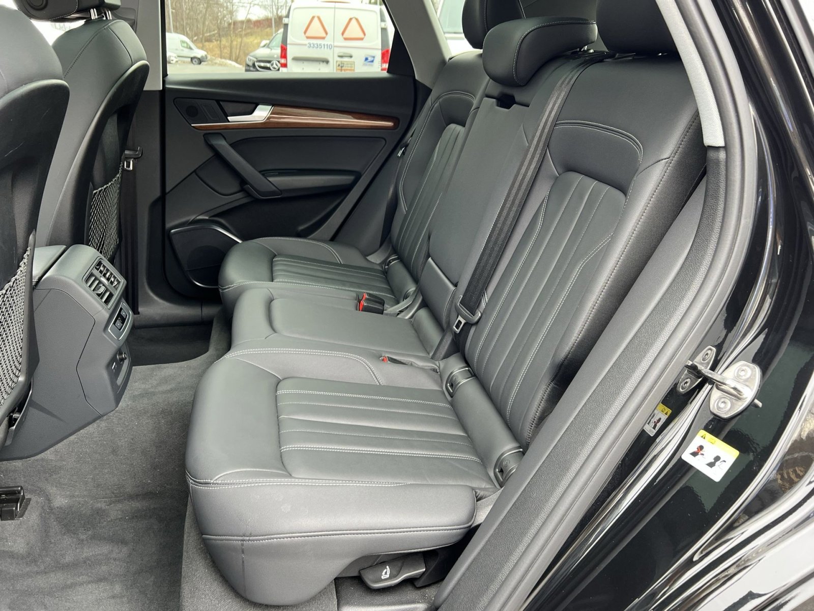 Used 2023 Audi Q5 2.0T Premium w/ Convenience Package image 23