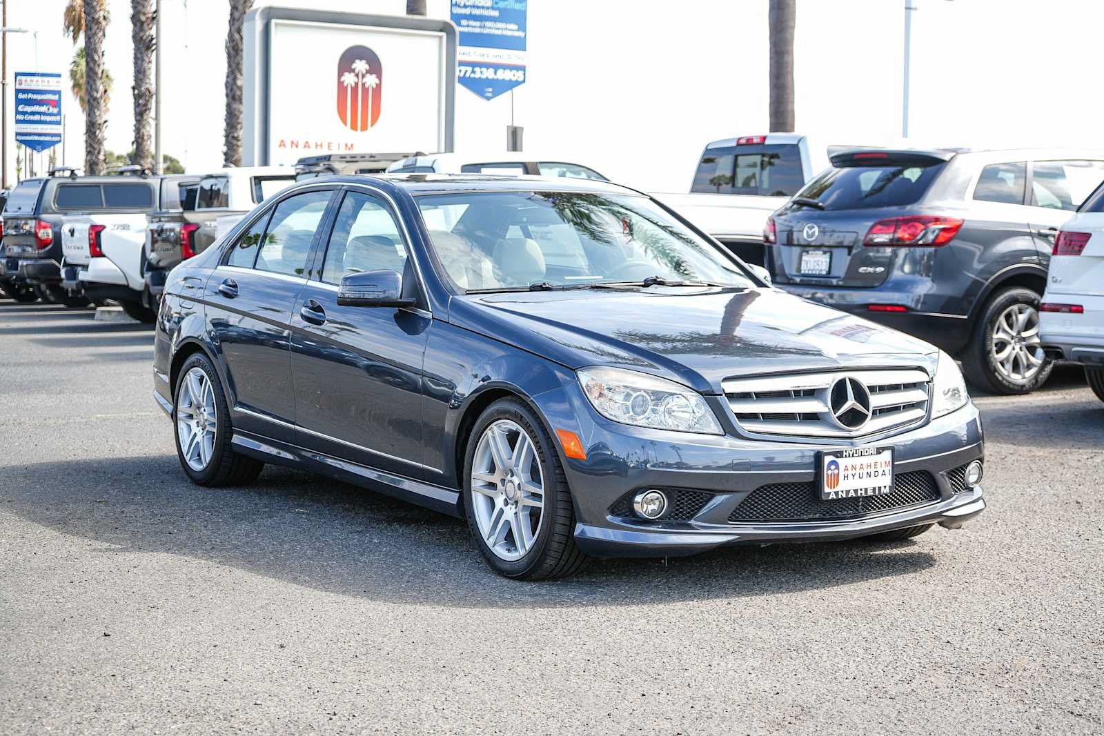Used 2010 Mercedes-Benz C 350 Sport image 3