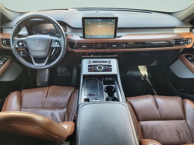 Used 2021 Lincoln Aviator Reserve w/ Equipment Group 201A image 9