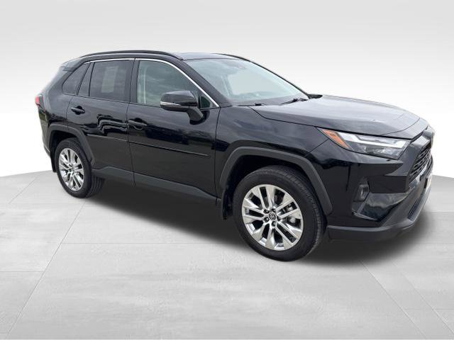 Used 2024 Toyota RAV4 XLE Premium w/ Weather Package AWD/4WD image 7